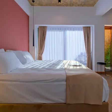 Nakas Hotell