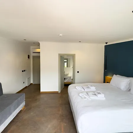 Nakas * 费特希耶