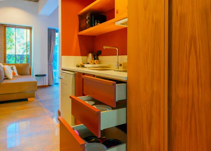 Nakas فندق فتحية